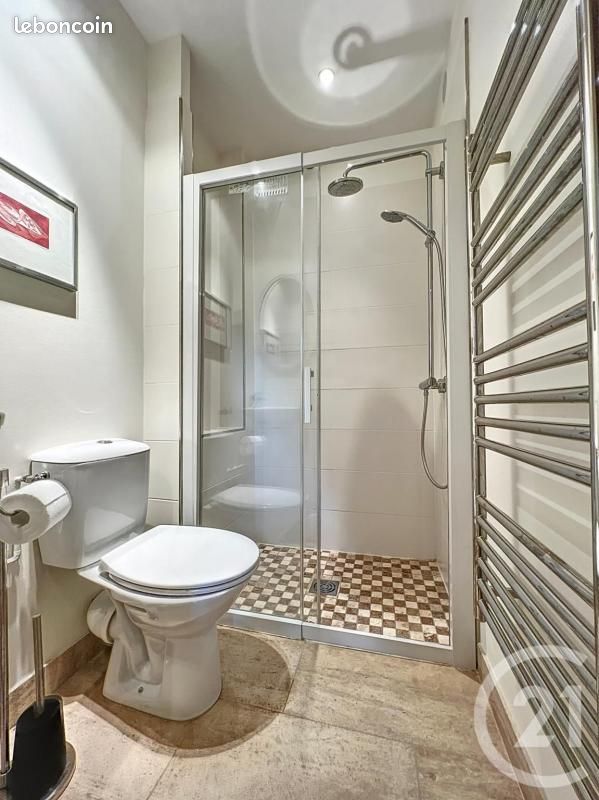 Maison 5 pièces 166 m² - Saint-Laurent-de-Cognac 16100 (image principale 11)