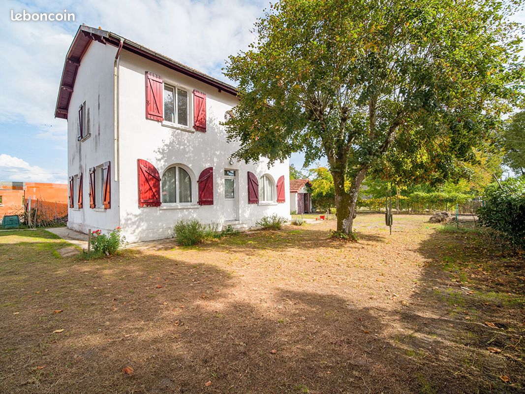 Maison 6 pièces 138 m² · à Labouheyre · 138 m² · 265 000 €