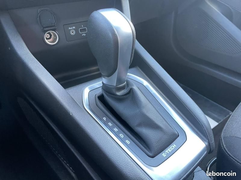 Renault Clio 1.6 E-Tech hybride 140ch Business -21N (image 9)