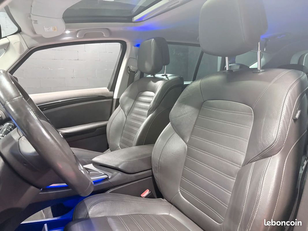 Renault ESPACE V 1.6 DCi Zen - Sièges chauffant x massant (image 8)