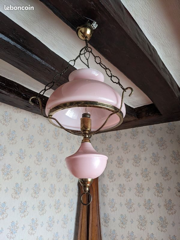 Lustre (image 1)