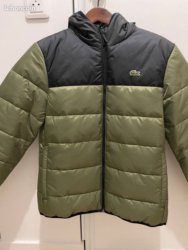 Doudoune Lacoste neuve Vêtements