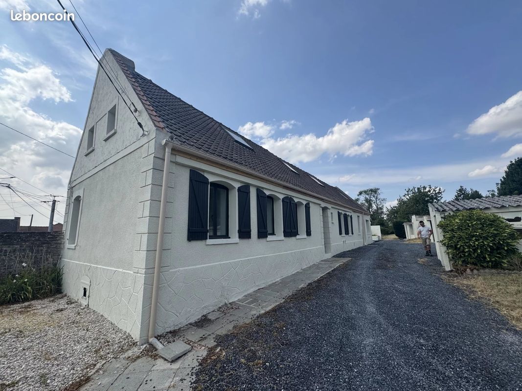 Maison 5 pièces 124 m² · à Cattenières · 124 m² · 179 900 €