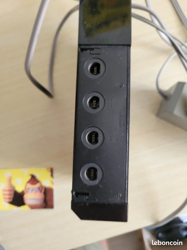 Console wii noire avec cables et sensor barre (image 4)