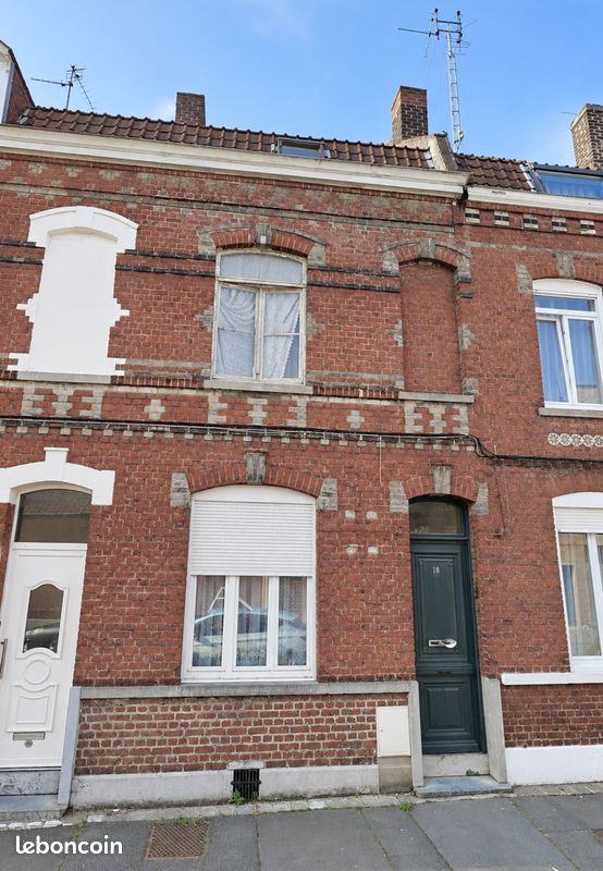 Maison 5 pièces 110 m² · à Roubaix · 110 m² · 104 500 €