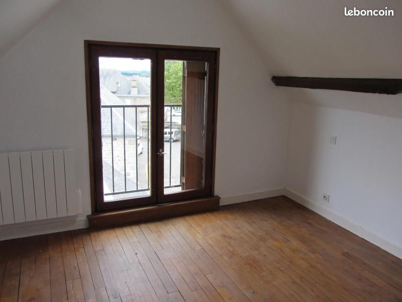 Appartement 4 pièces 76 m² - Égletons 19300 (image principale 6)