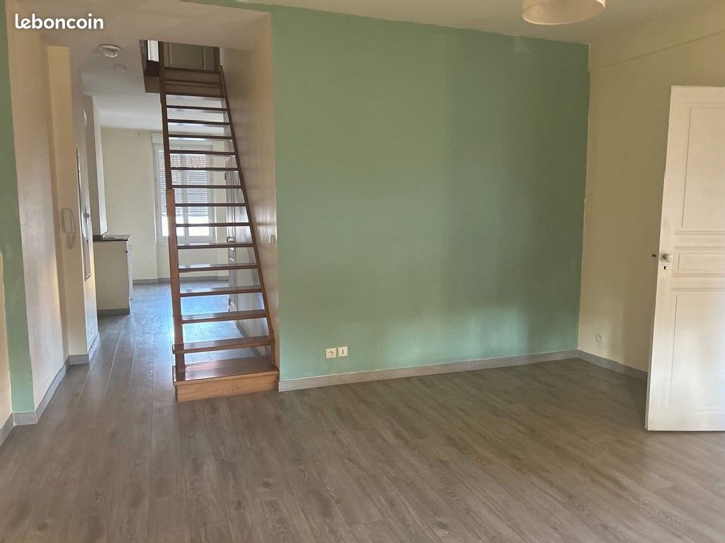 Appartement 6 pièces 158 m² · à Graulhet · 158 m² · 750 €/mois