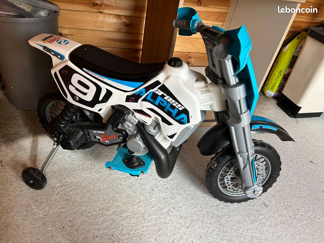 Moto electrique Feber 6v Jeux Jouets