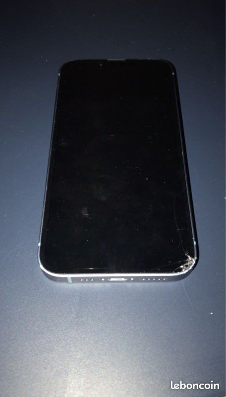 IPhone 14 à petit prix – Écran avant cassé, mais parfaitement fonctionnel, avec quelques rayures (image 4)