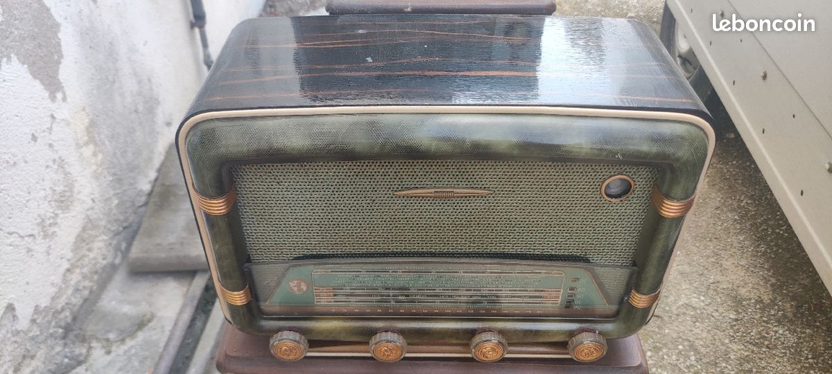 Poste radio tsf (image 1)