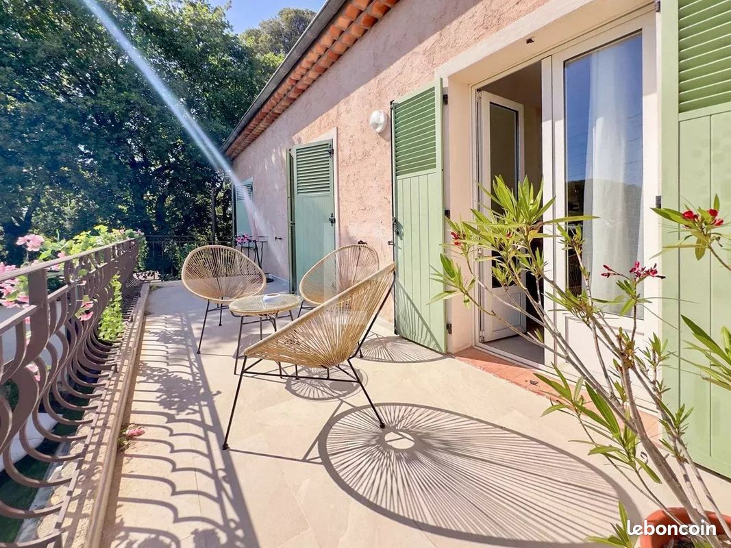 Villa 9 pièces 280 m² (image 9)