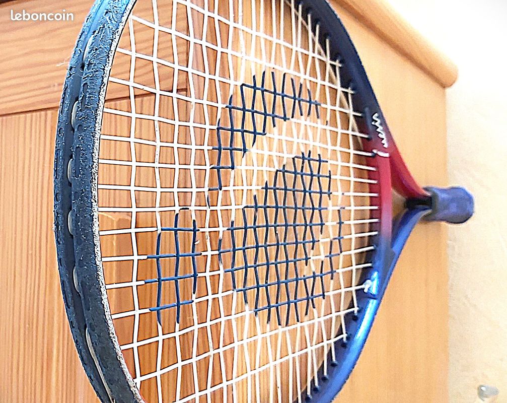 Raquette de raquette de tennis Inesis (marque européenne