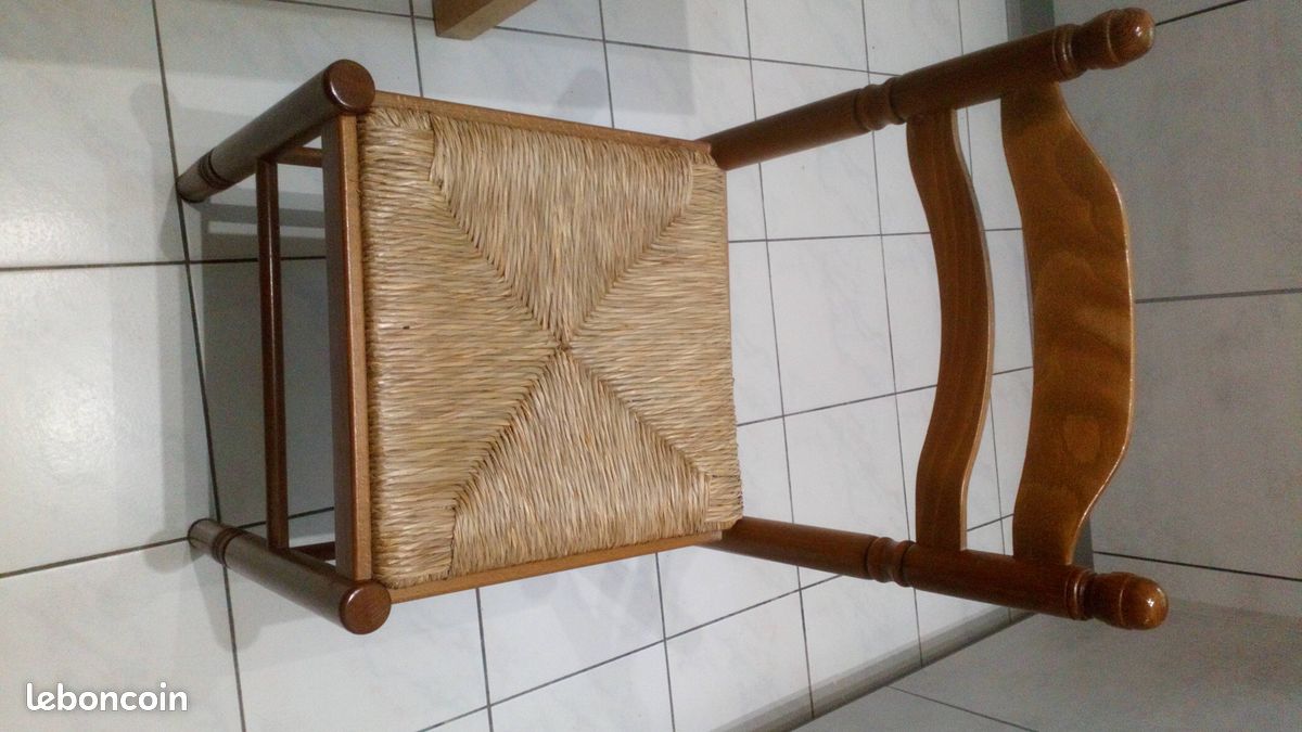 Table de cuisine +4 chaises (image 3)