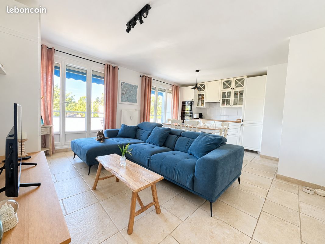 Appartement 3 pièces 62 m² · à Décines-Charpieu · 62 m² · 225 000 €
