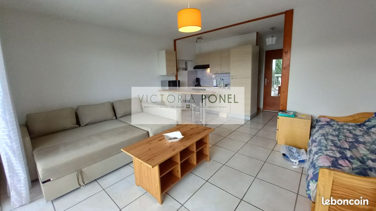 Appartement 1 pièce 27 m² · à Hyères · 27 m² · 594 €/mois