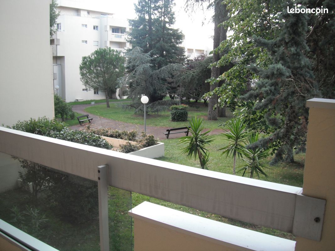 Appartement 2 pièces 42 m² · à Bordeaux · 42 m² · 910 €/mois