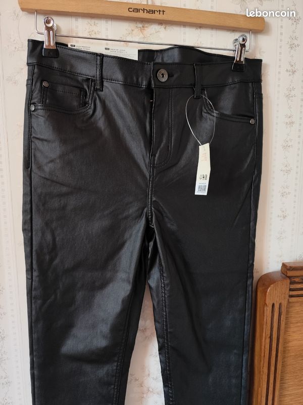 Pantalon skinny noir enduit 42 (image 2)