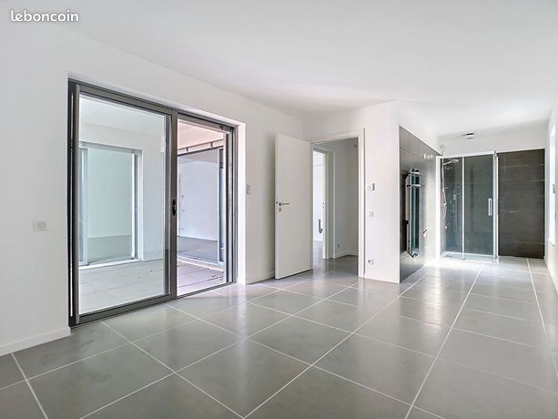 Appartement 2 pièces 74 m²