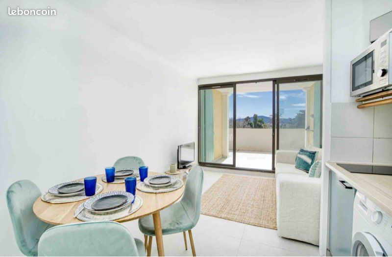 Appartement 2 pièces 35 m² · à Grimaud · 35 m² · 890 €/mois
