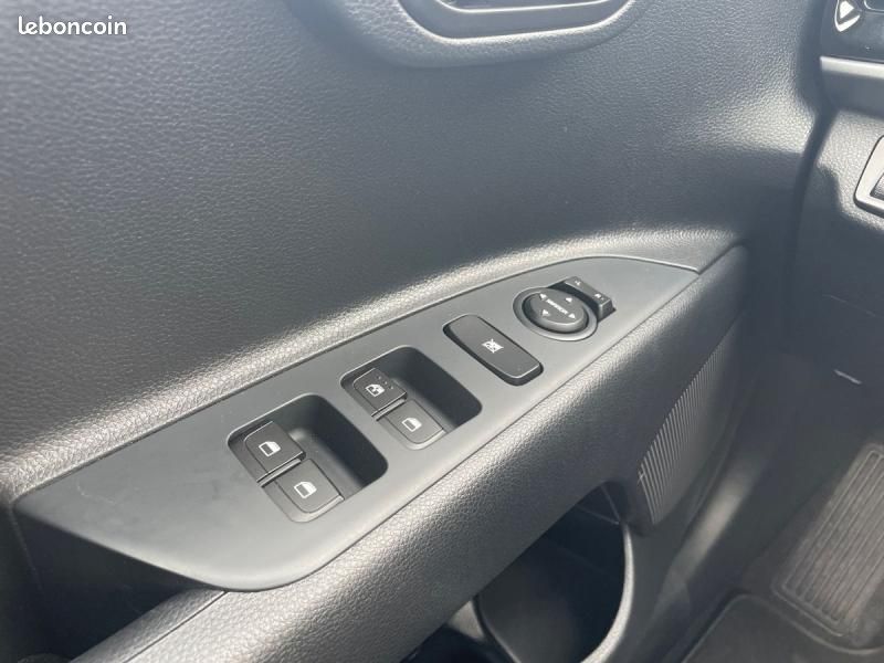 Kia Stonic 1.0 T-GDi 100ch Active DCT7 (image 21)