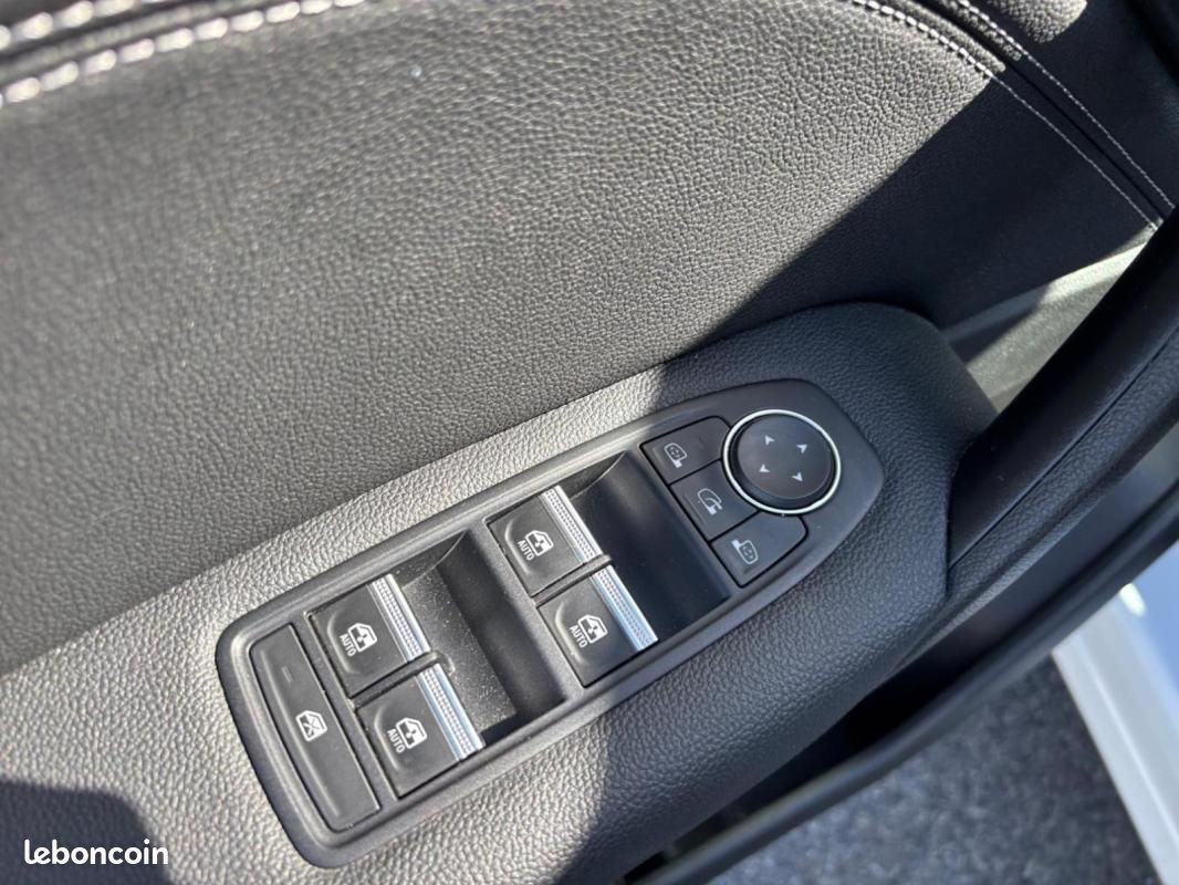 Renault Captur E-Tech full hybrid 145 Techno (image 11)