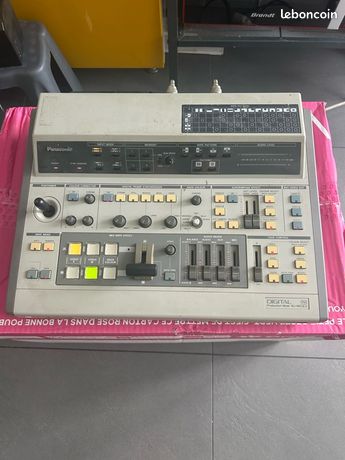 1991 Panasonic WJ - MX50 Digital A/V Mixer