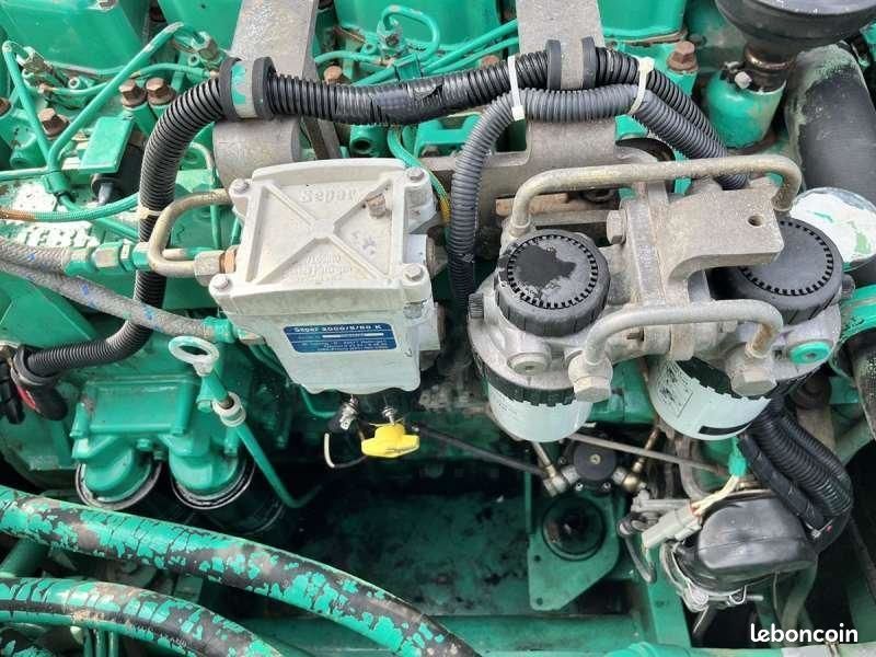 Liebherr R924B HD-SL + PINCE A FERRAILLES (image 30)