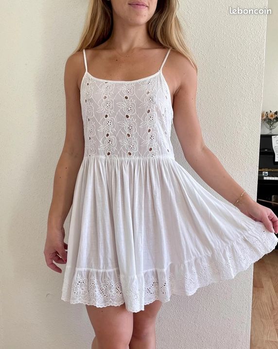 Robe Fille Zara Robe En Dentelle Blanche Zara Robe Blanche Zara