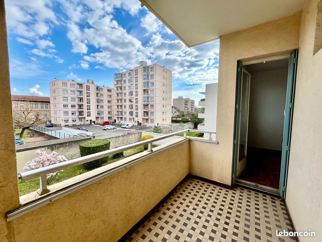 Appartement 3 pièces 66 m² · à Lyon · 66 m² · 199 000 €