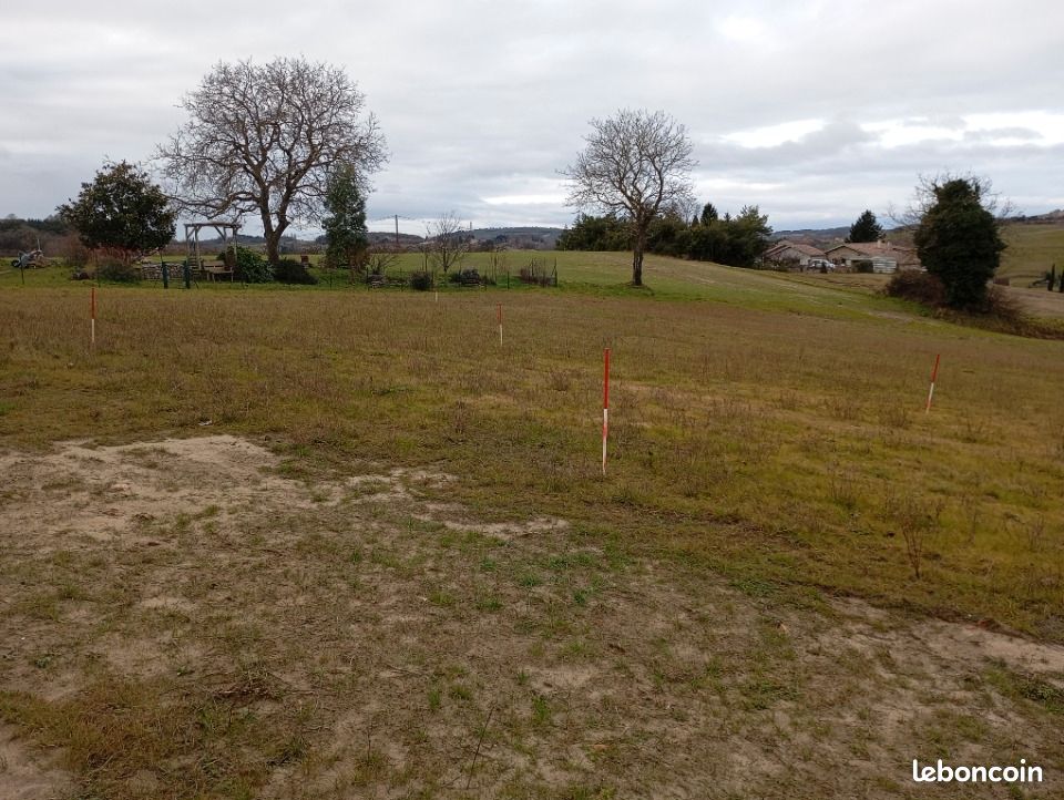 Terrain 632 m² Montchenu · 64 000 €