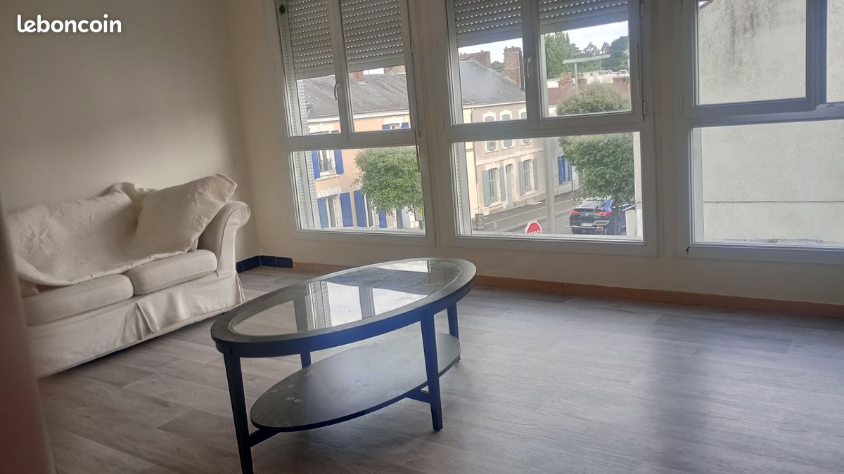 Appartement 4 pièces 86 m² · à La Roche-sur-Yon · 86 m² · 1 050 €