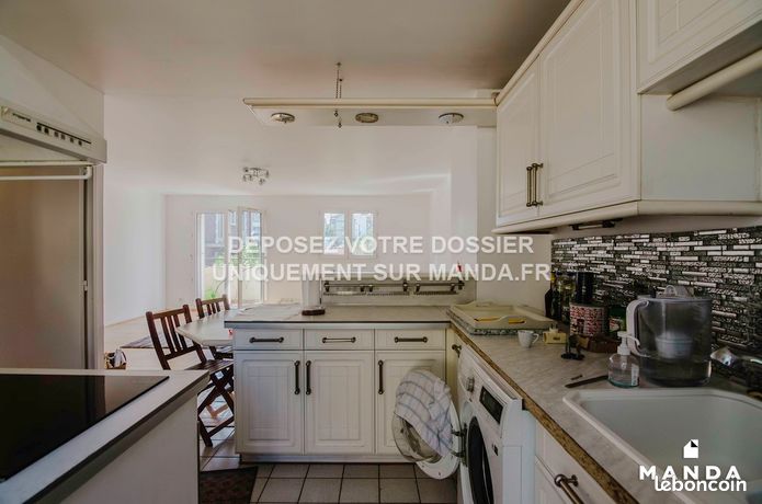 https://img.leboncoin.fr/api/v1/lbcpb1/images/de/76/cc/de76ccd22746179221dd8eea41d52009b176478b.jpg?rule=ad-image