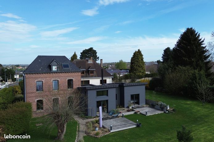 Superbe maison familiale à Houppeville – Charme de l’ancien & confort moderne