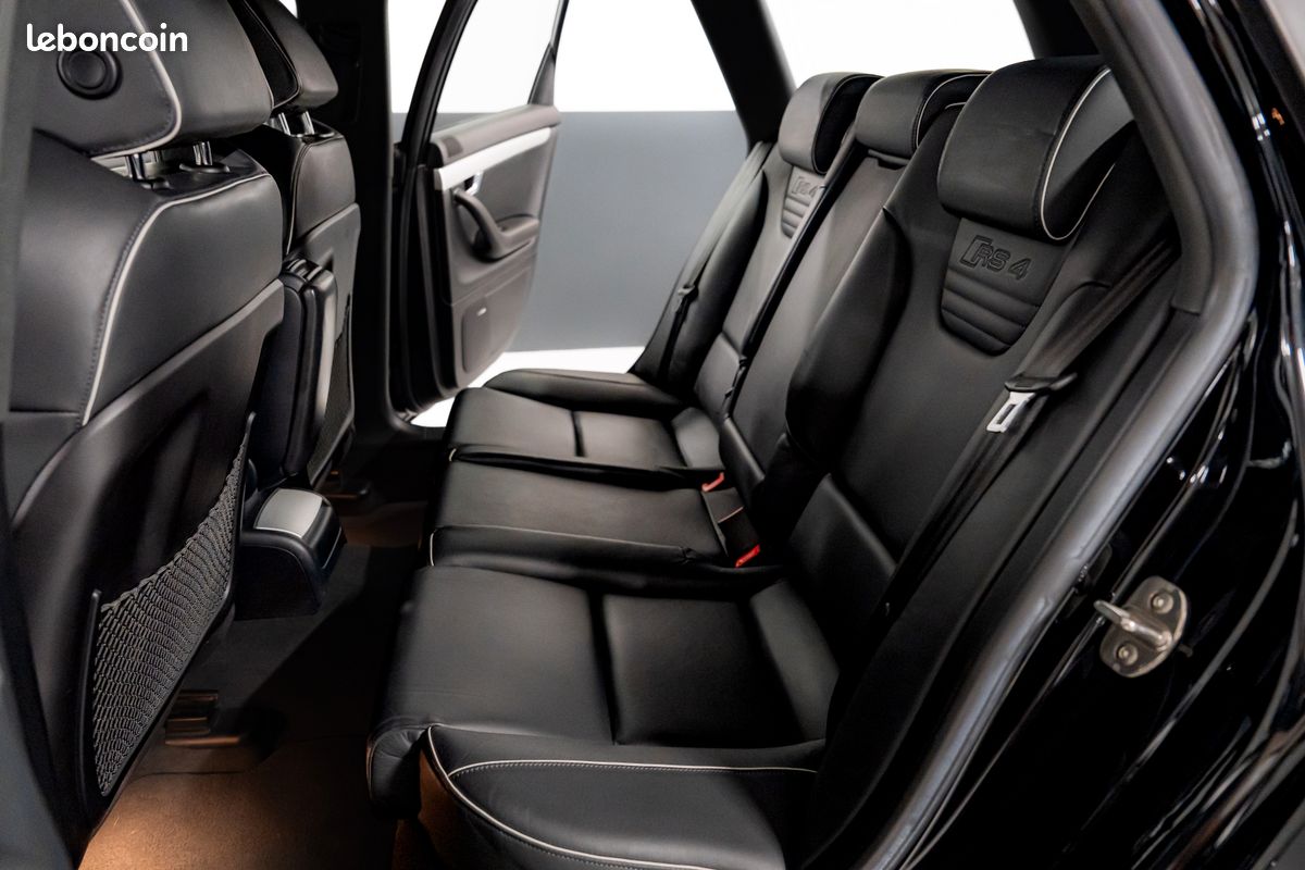 Audi RS4 AVANT 4.2 V8 420 CH Quattro B7 - Historique Complet - Bose - Toit ouvrant - Bi-xénon - Recaro (image 14)