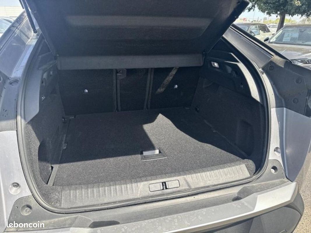 Peugeot 3008 1.2 Hybrid 136ch Allure e-DCS6 (image 6)