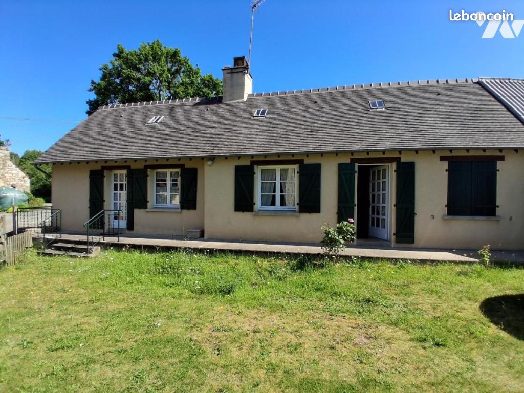 Maison 70 m² · à Domfront en Poiraie · 70 m² · 90 100 €