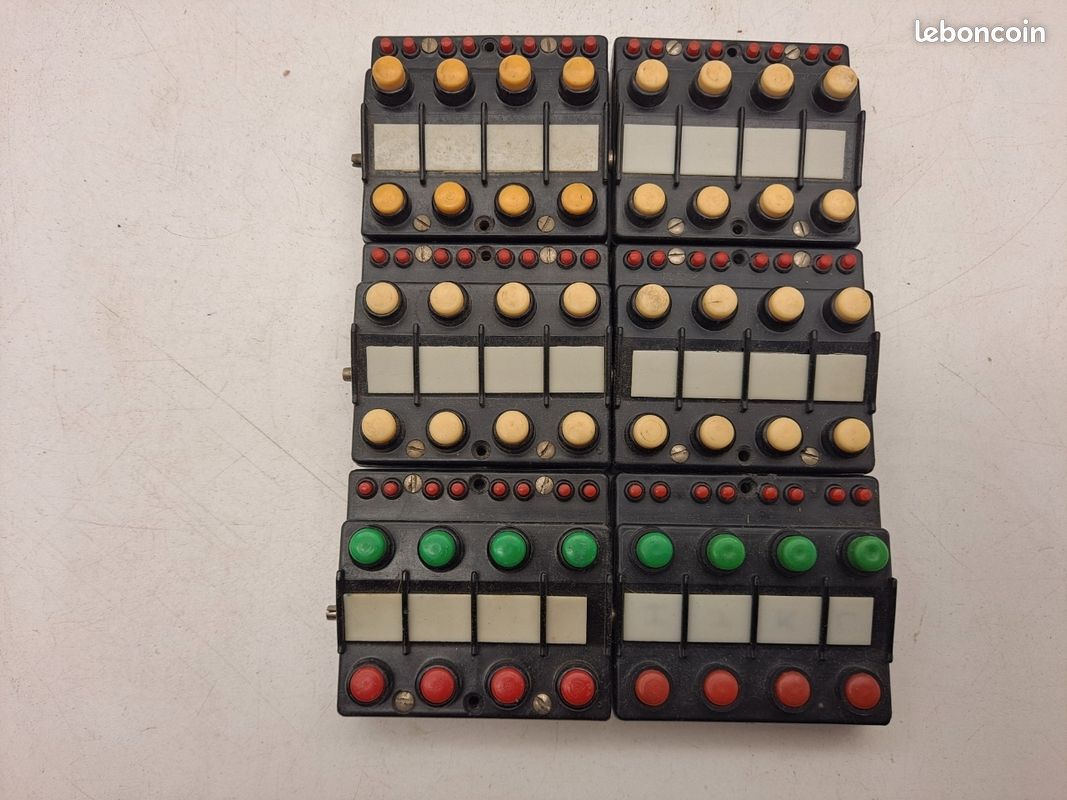 Boîtier de commande 4 touches CCS4 pour mini VEGA tonalité pompiers