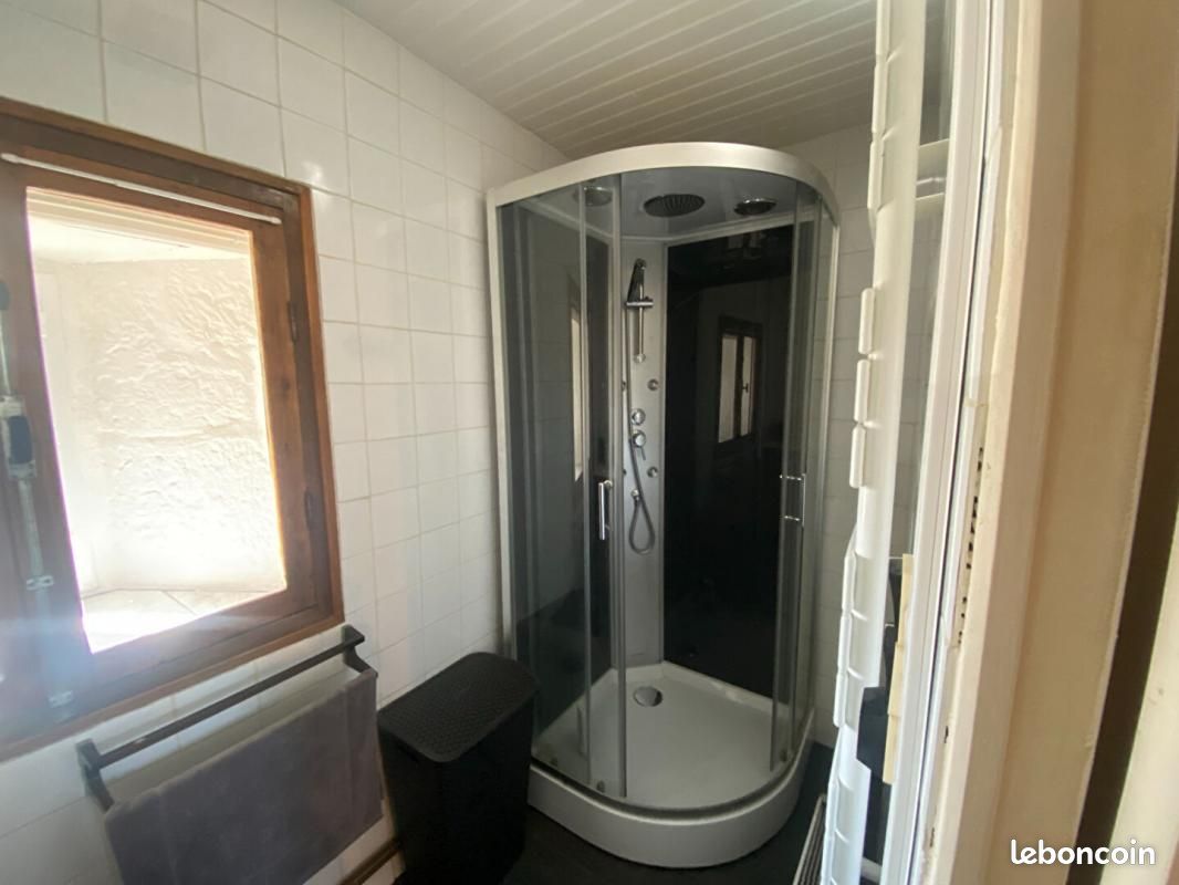 Maison de village 3 pièces 80 m² - Poursac 16700 (image principale 5)