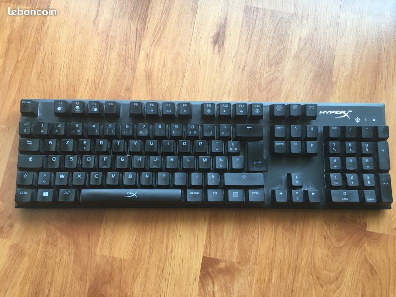Clavier Hyperx FPS RGB (image 1)