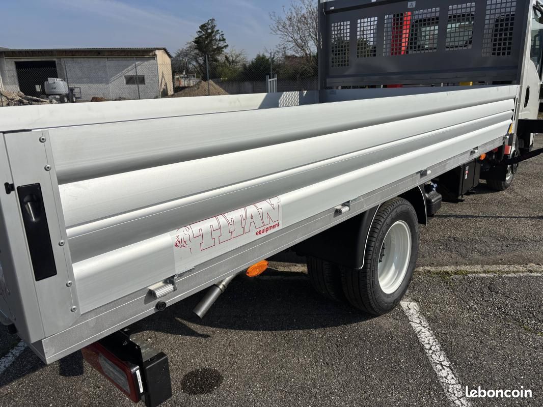 Isuzu M21 TT HEAVY PLATEAU+GRUE FASSI F30M.0.23 120 R.J (image 11)