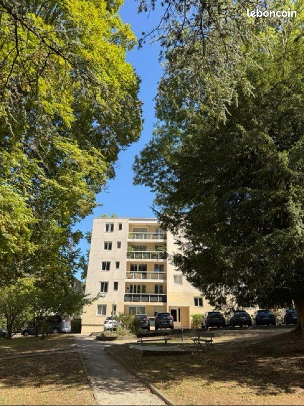 Appartement 3 pièces 62 m² · à Chaville · 62,3 m² · 369 000 €