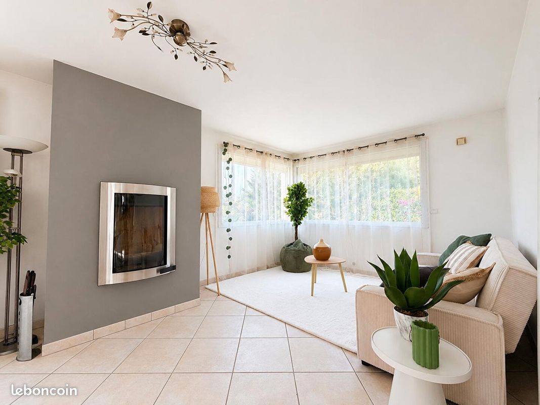 Maison 5 pièces 175 m² · à Condé-Sainte-Libiaire · 175 m² · 519 900 €
