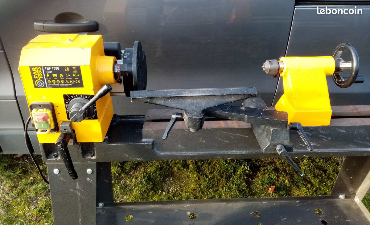 Tour a bois d'une puissance de 400 W 500/1000 mm - Euro Expos