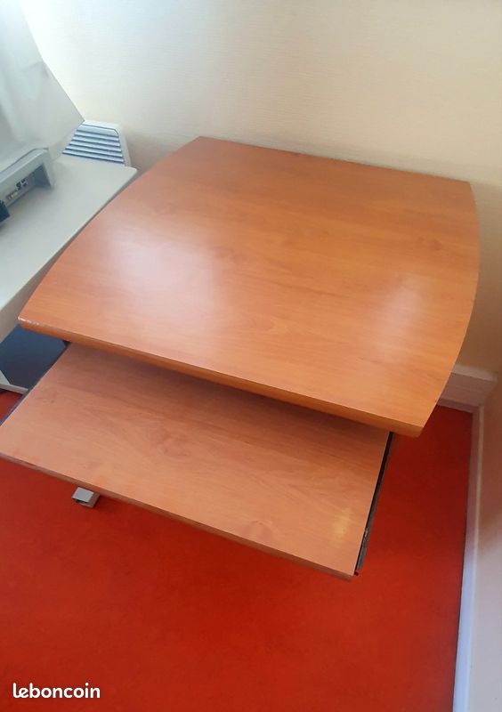 Petit bureau (image 3)