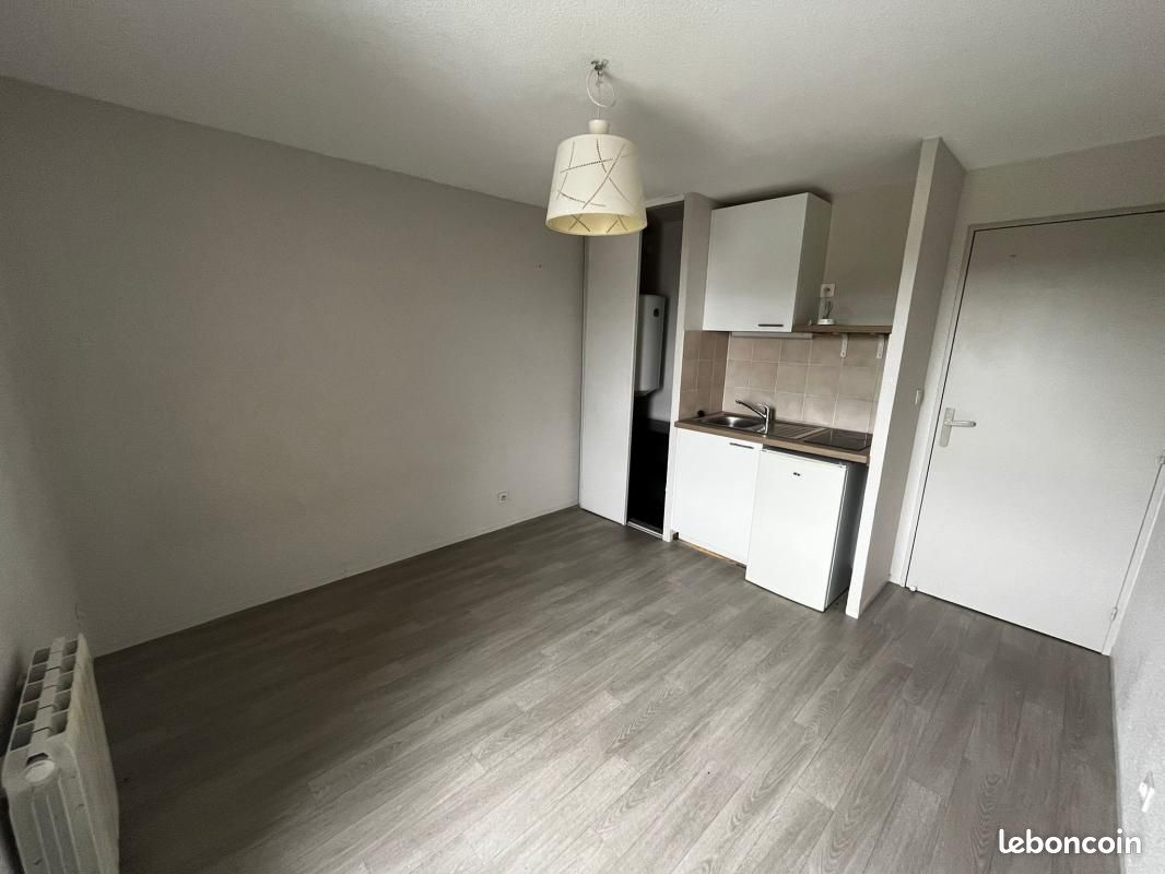Appartement 1 pièce 16 m² · à Tours · 16 m² · 345 €