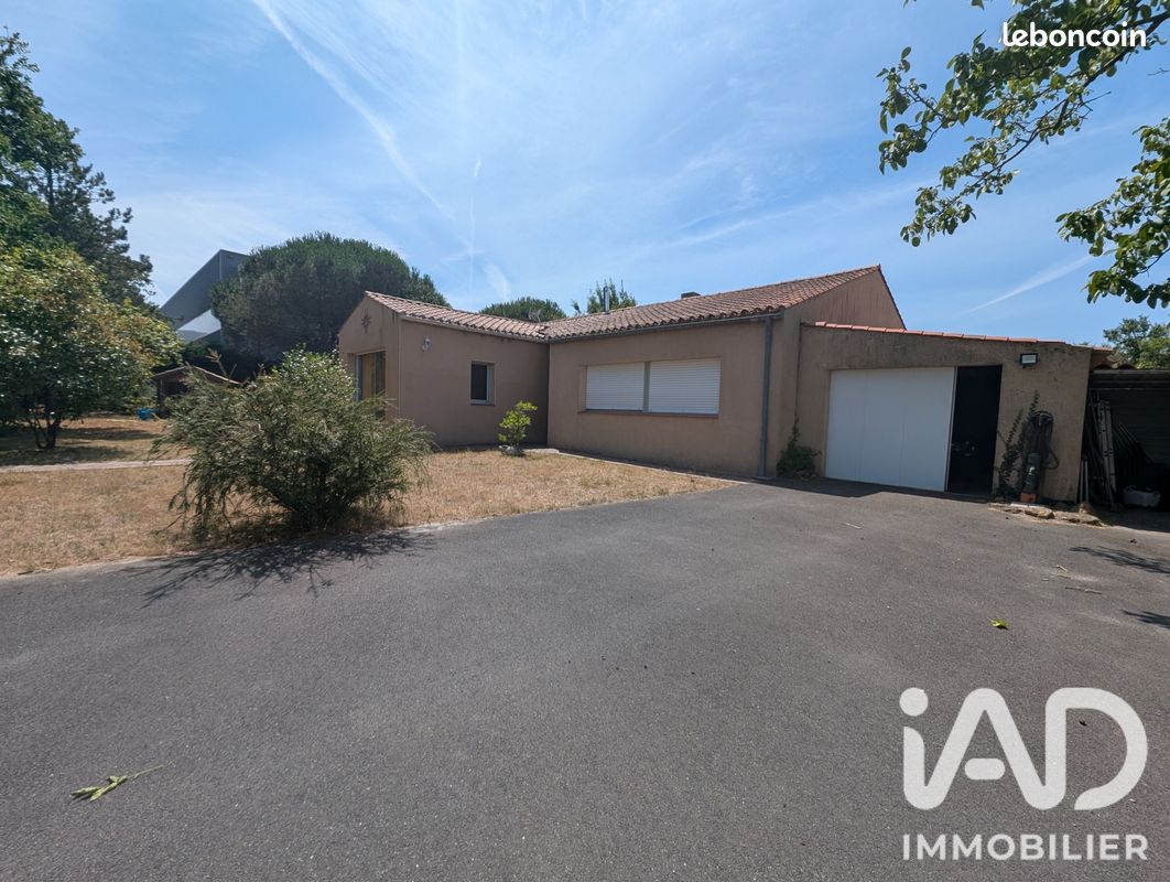 Maison 6 pièces 138 m² · à Challans · 138 m² · 247 750 €