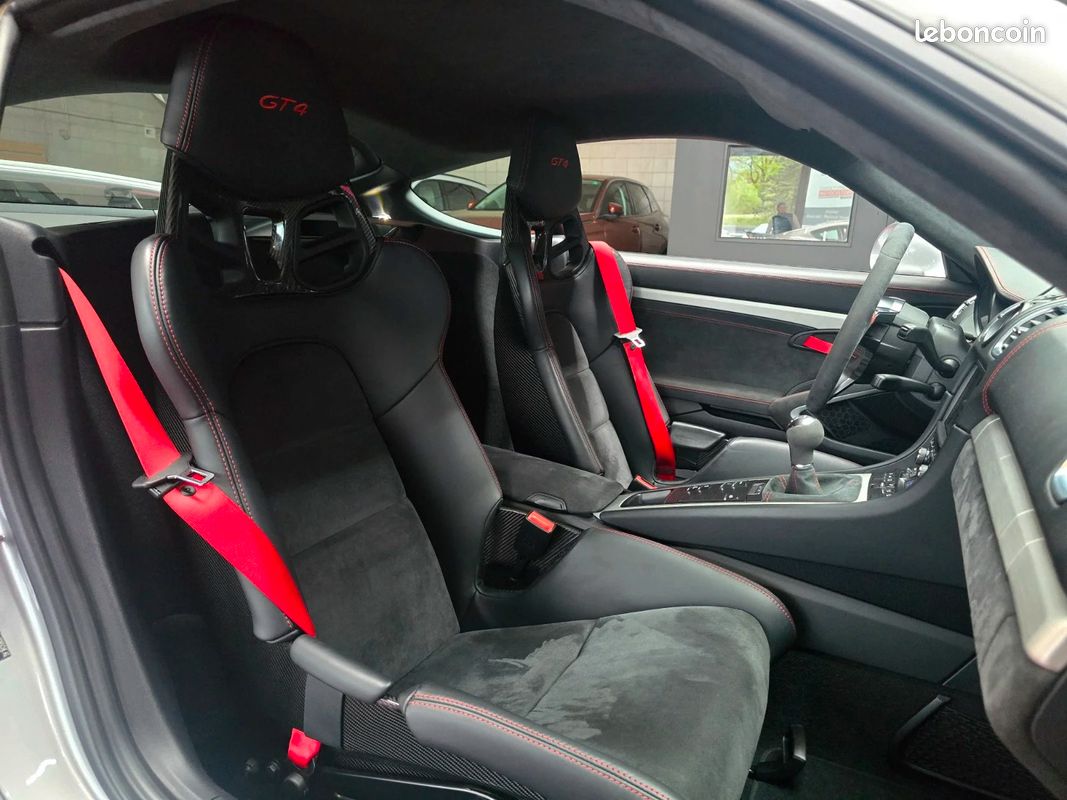 PORSCHE CAYMAN GT4 3.8i 385 (image 17)