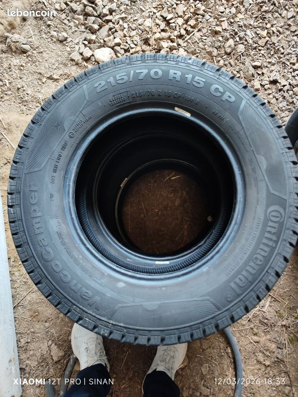 Paire De Pneus CONTINENTAL VANCOCAMPER 215/70 R15 109R - Occasion Garantie 24 Mois