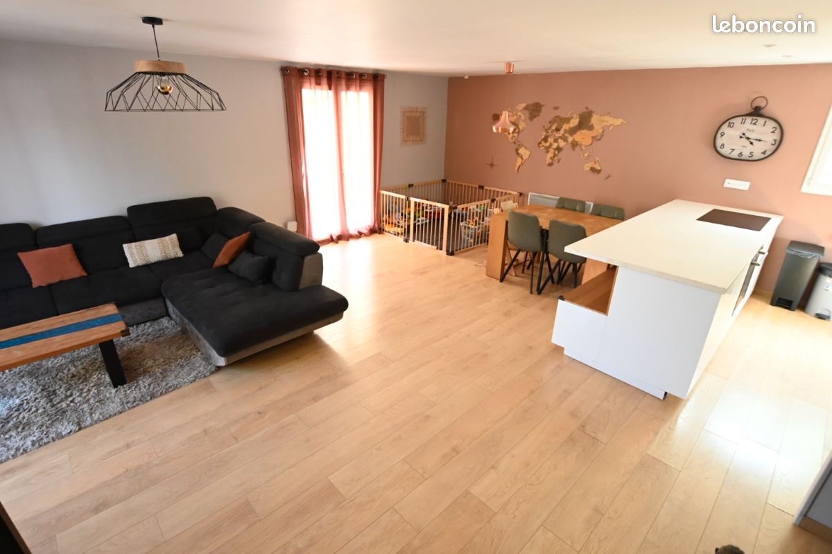 Maison 5 pièces 100 m² · à Pouzols · 100 m² · 1 355 €/mois