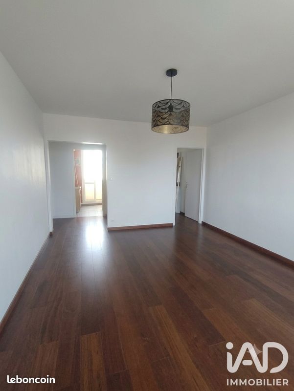 Appartement 2 pièces 43 m² · à Choisy-le-Roi · 43 m² · 940 €/mois